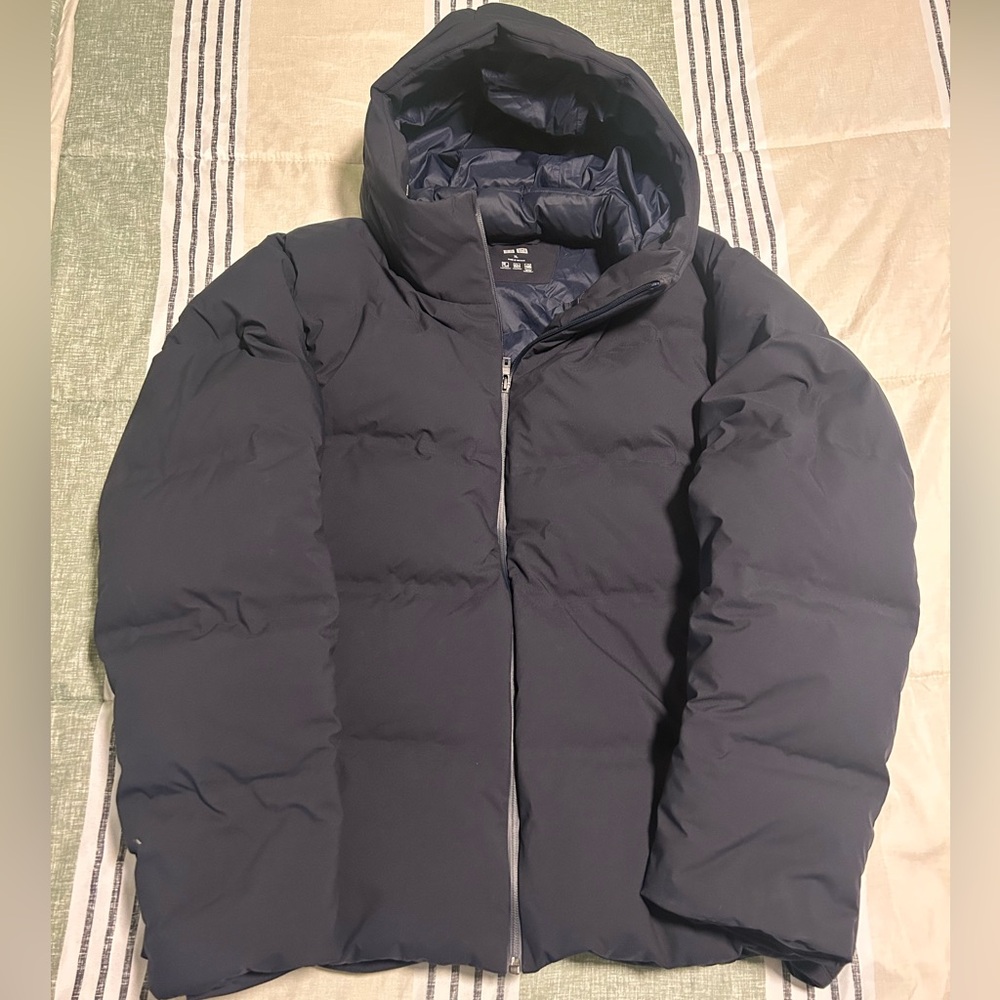 Uniqlo Navy Blue Seamless Down Parka
